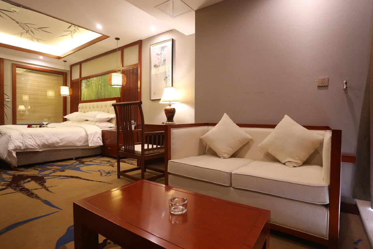 Mingshan Hotel Chengdu Exteriör bild
