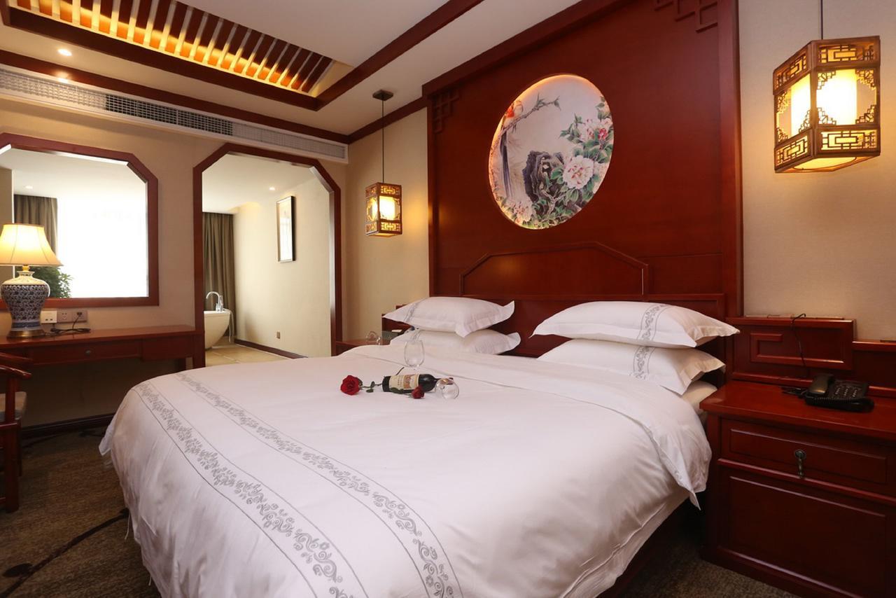Mingshan Hotel Chengdu Exteriör bild