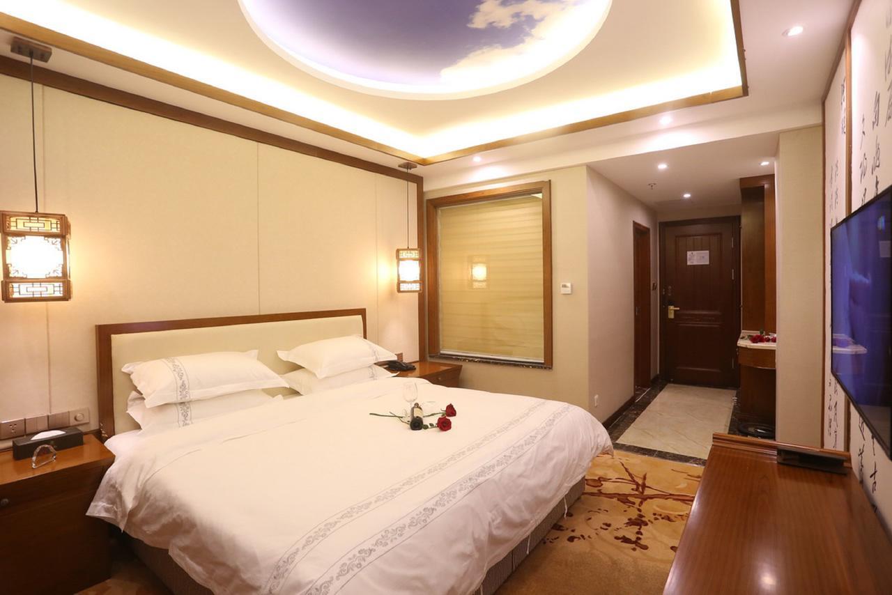 Mingshan Hotel Chengdu Exteriör bild